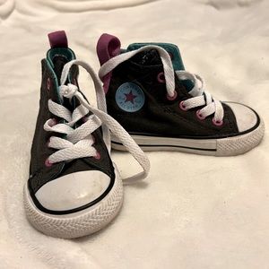 Converse size 5 toddler